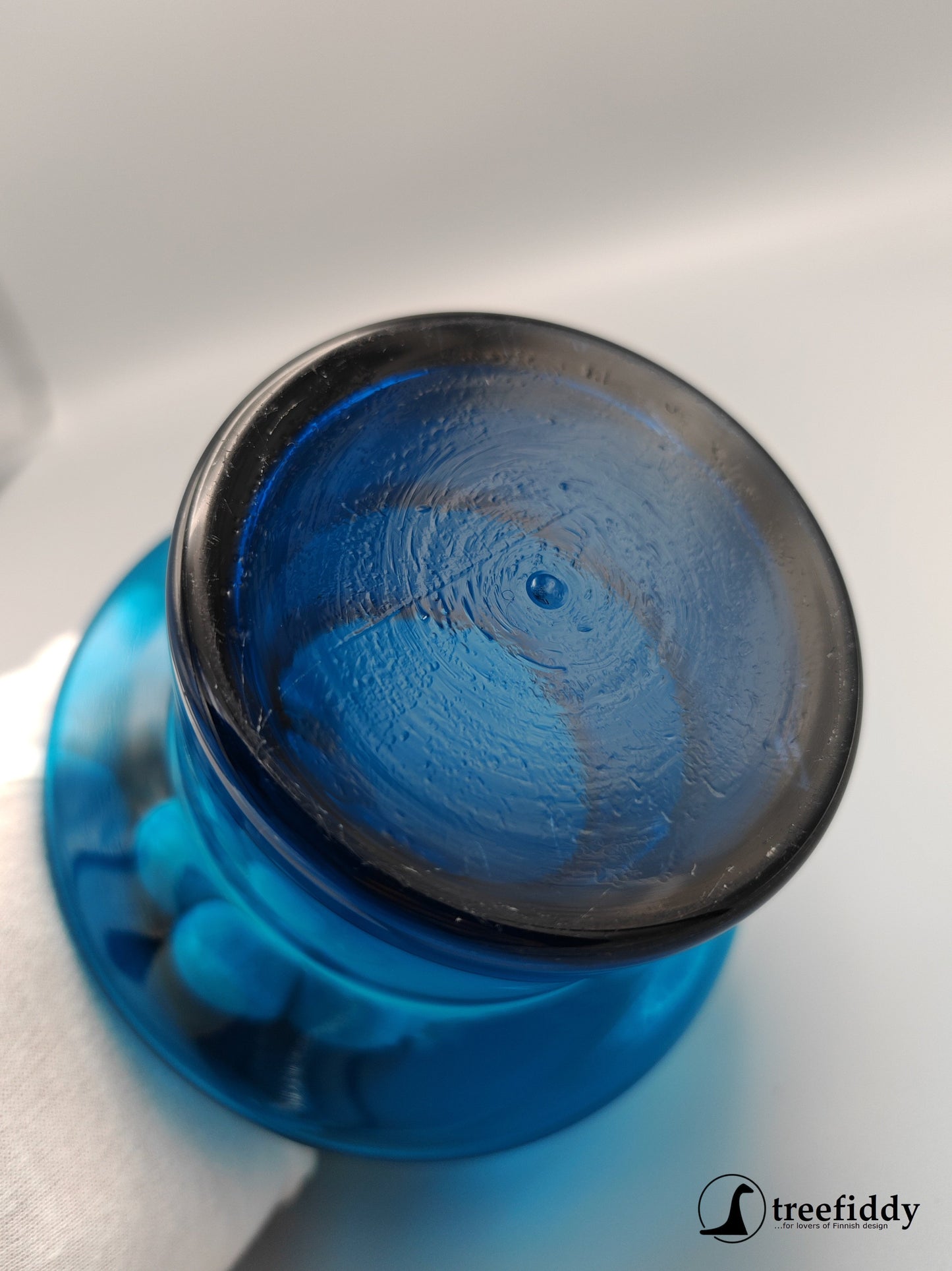 Maljakko, Hyrrä, Helena Tynell