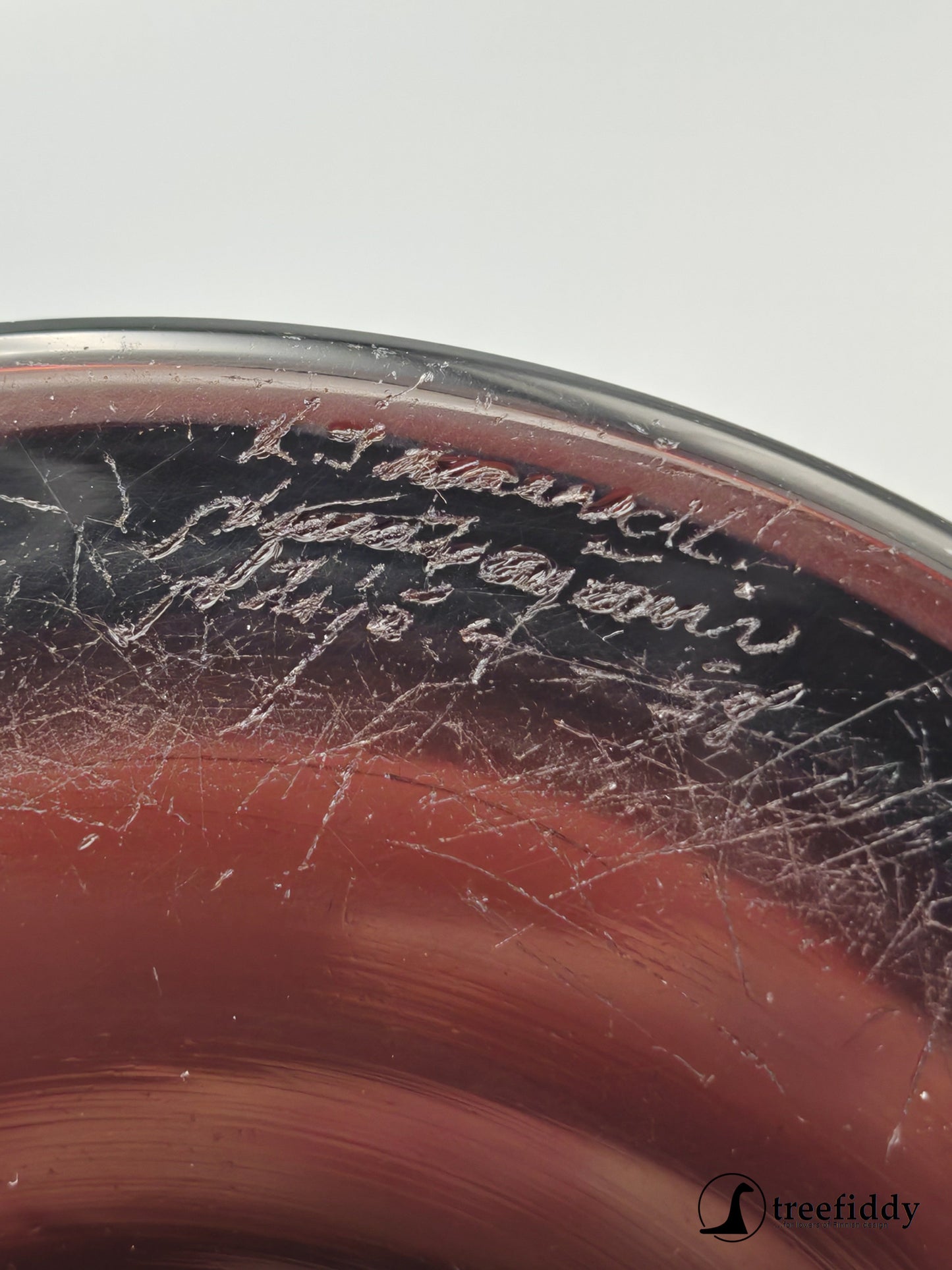 Taide-esine, Vaasi KF241, Kaj Franck