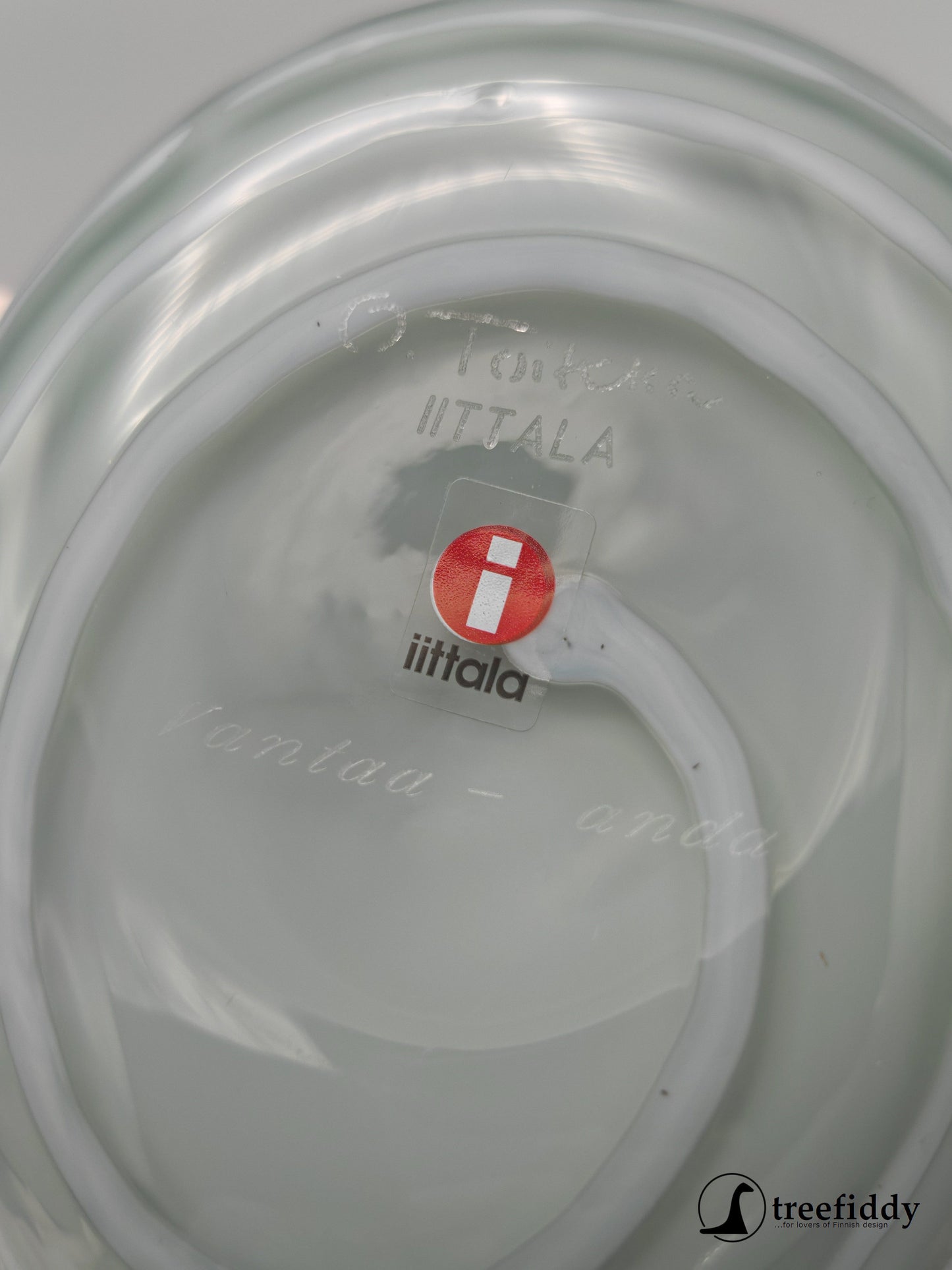 Lasilintu, Pilvikki, Oiva Toikka