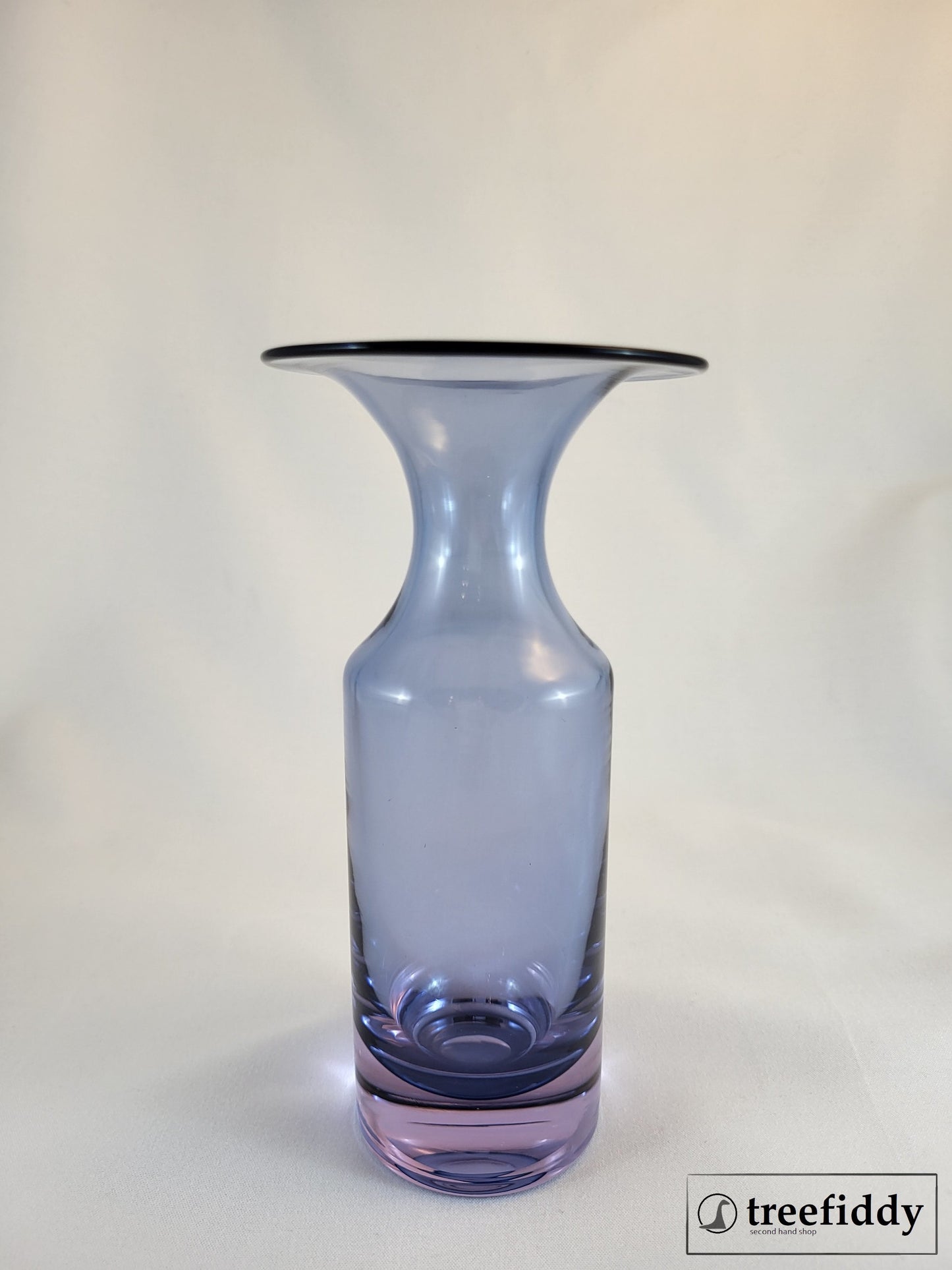 Taidelasi, Maljakko 3539 (keskikoko), Tapio Wirkkala